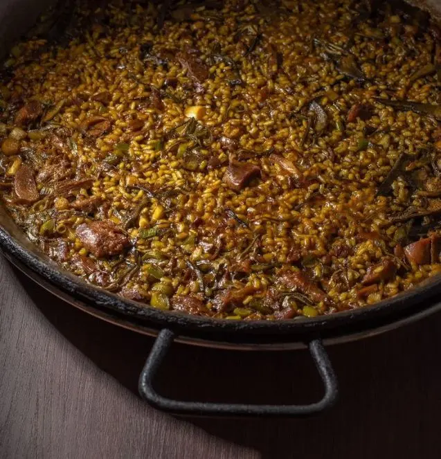 Paella valenciana